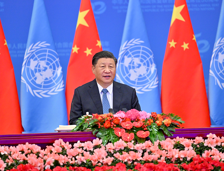 2021年10月25日，習(xí)近平在北京出席中華人民共和國恢復(fù)聯(lián)合國合法席位50周年紀(jì)念會議并發(fā)表重要講話。